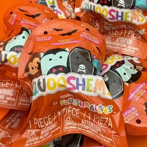 One Squooshems Mystery NWT